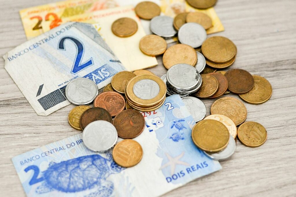 Moedas de 1 real que valem mais que 1 real