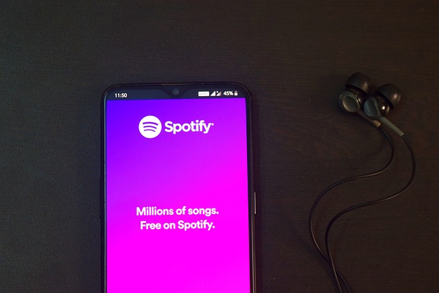 Como compartilhar playlist do Spotify