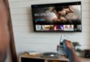 Cinema em casa: Como configurar sua Smart TV para assistir filmes online com som de cinema